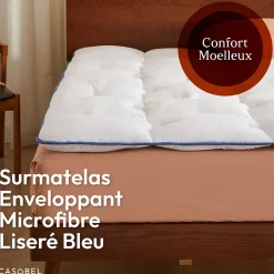 CASABEL surmatelas enveloppant 180x200 cm en microfibre respirante, ultra moelleux, anti-acariens, avec liseré bleu