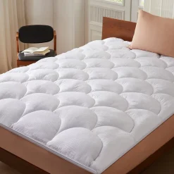 CASABEL Surmatelas 140x200 cm Microfibre Rafraichissante 600 GSM 4 cm Epaisseur Fixation Elastique 1-2 Personne