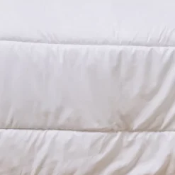 Couette Chaude 220x240cm ANTI-ACARIENS