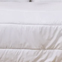 Couette Chaude 220x240cm ANTI-ACARIENS