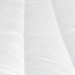 Couette d'été en microfibre - Légère - 180 g/m² 240x220 cm COURCHEVEL LIGHT