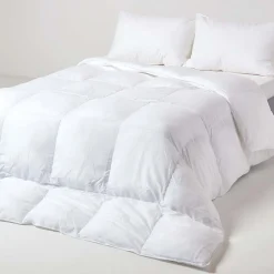 Couette hiver 260 x 220 cm en microfibre 13.5 Tog - HOMESCAPES