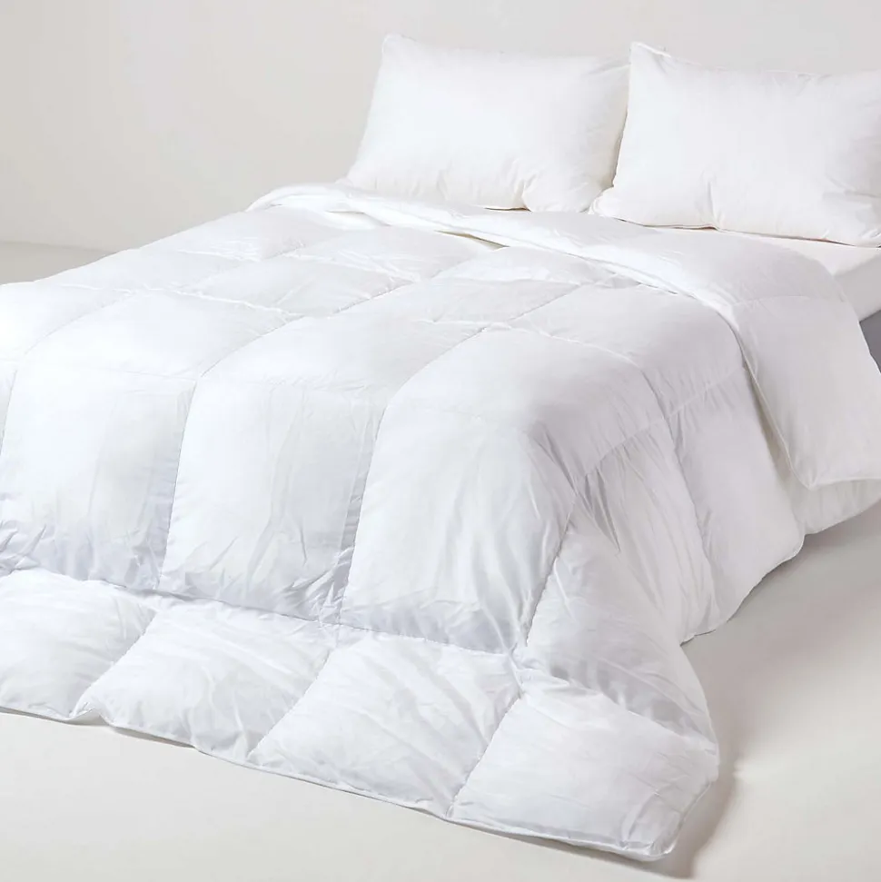 Couette hiver 260 x 220 cm en microfibre 13.5 Tog - HOMESCAPES