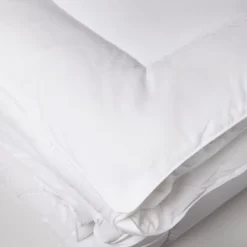 Couette hiver 140x200 cm CASTOR garnissage fibre polyester 400g/m2