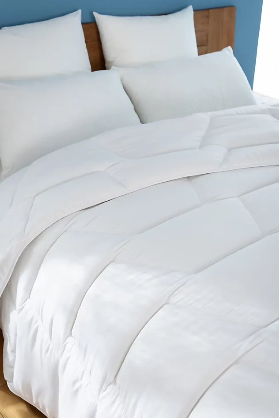 Couette tempérée 240 x 260 cm coton blanc