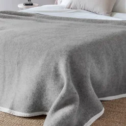 Couverture 100% pur laine vierge 240x260 cm PASTORALE blanchie