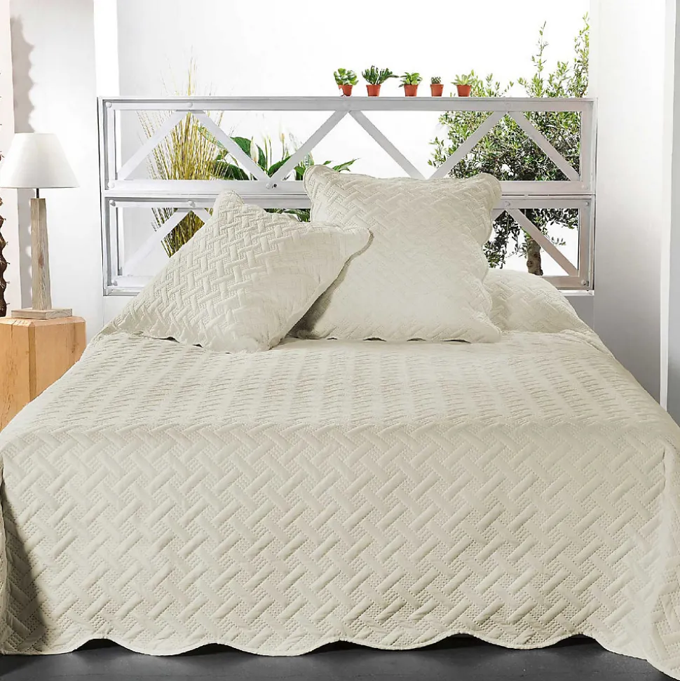 Couverture molletonné surpiquage graphique (230x250 cm - Beige)