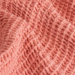 Couverture plaid 100% coton rose saumon avec pompons 130x170cm ARNISKA - SACASA