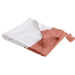 Couverture plaid 100% coton rose saumon avec pompons 130x170cm SLAVANN - SACASA