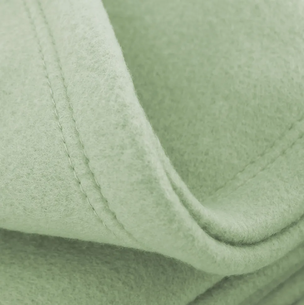 Couverture polaire 220x240 cm Isba Amande 100% Polyester 320g/m2 non-feu