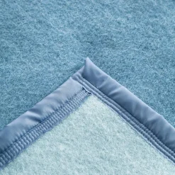 Couverture pure laine vierge Woolmark 500g/m² VOLTA 220x240 cm Bleu Azur