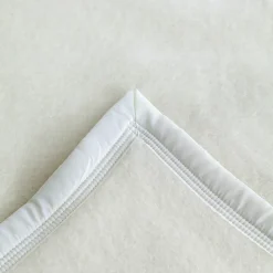 Couverture pure laine vierge Woolmark 500g/m² VOLTA 240x260 cm Blanc Naturel