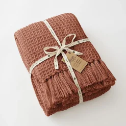 Couvre lit à franges nid d'abeille 