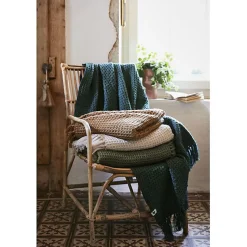 Couvre lit à franges nid d'abeille