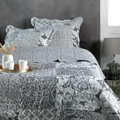 Couvre lit boutis réversible 240x220 avec 2 taies OTAVIA