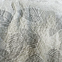 Couvre lit boutis réversible 260x240 avec 2 taies d'oreiller