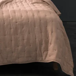 Couvre lit matelassé et moelleux (230x250 cm - Rose Clair)