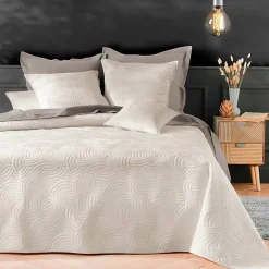 Couvre-lit Velours Uni Solange 220 x 240 cm Naturel + 2 housses de coussins 60x60 cm