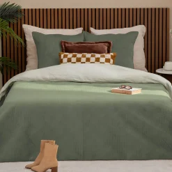 Dessus de lit Lilou vert céladon 260x240cm - Atmosphera