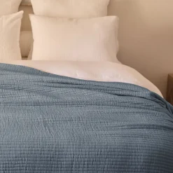 Dessus de lit 230x250 cm en coton lavé SEVILLE bleu abysse
