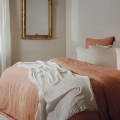 Drap housse MILOS mousseline de coton 160x200 cm bonnet 30 cm uni marron cognac