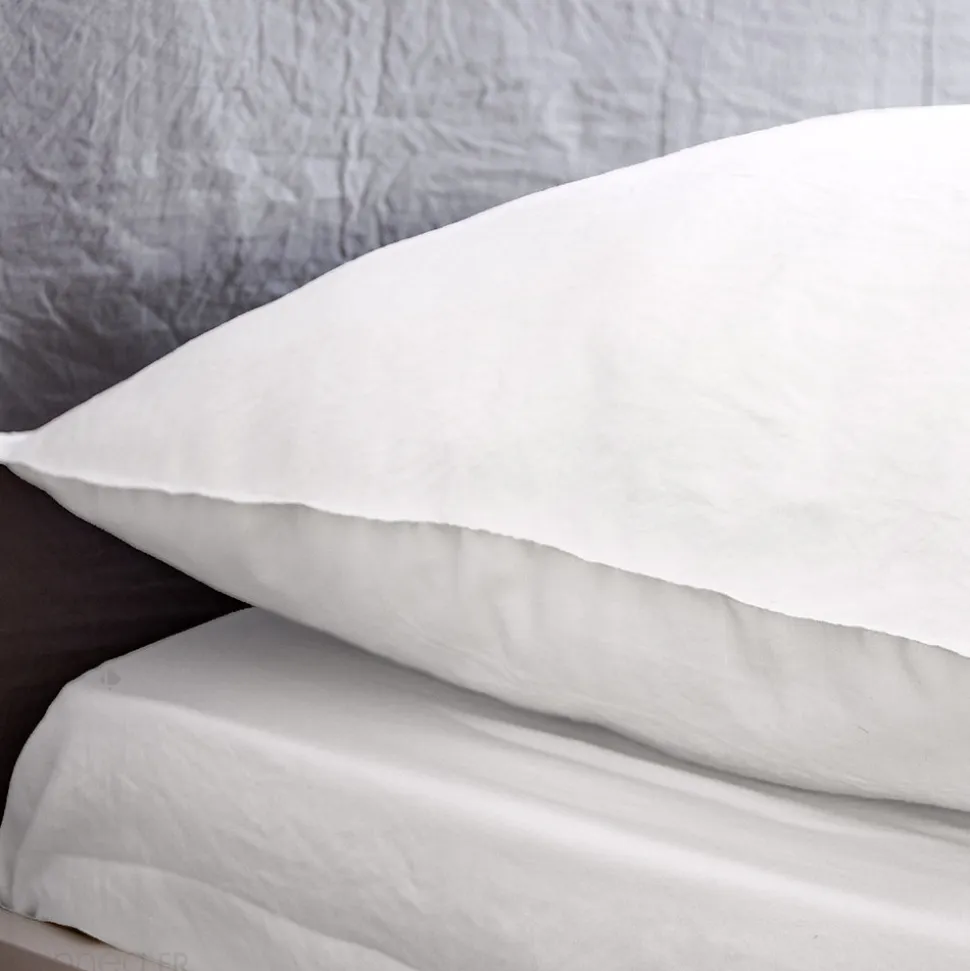 Drap housse uni 160x200 cm MILA 100% polyester micro lavée blanc