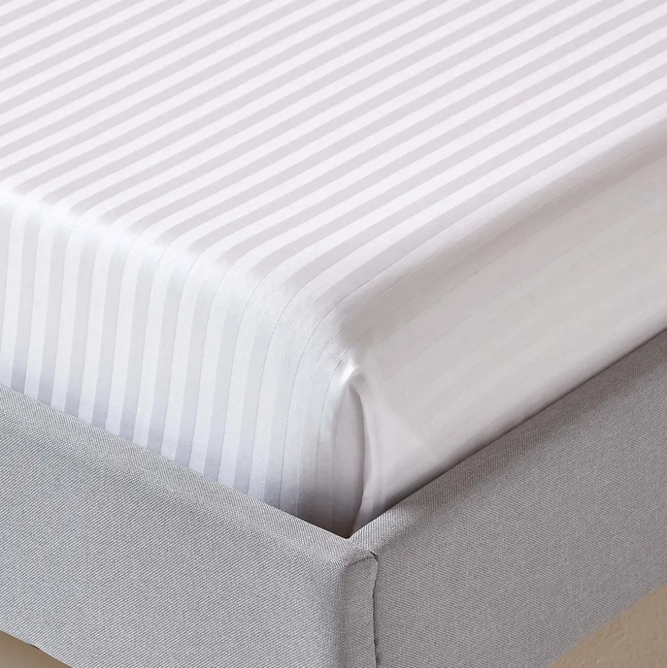 Drap plat satin rayé en coton égyptien 330 fils blanc, 230x255 cm - HOMESCAPES