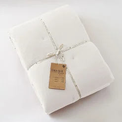 Edredon ou Bout de lit 