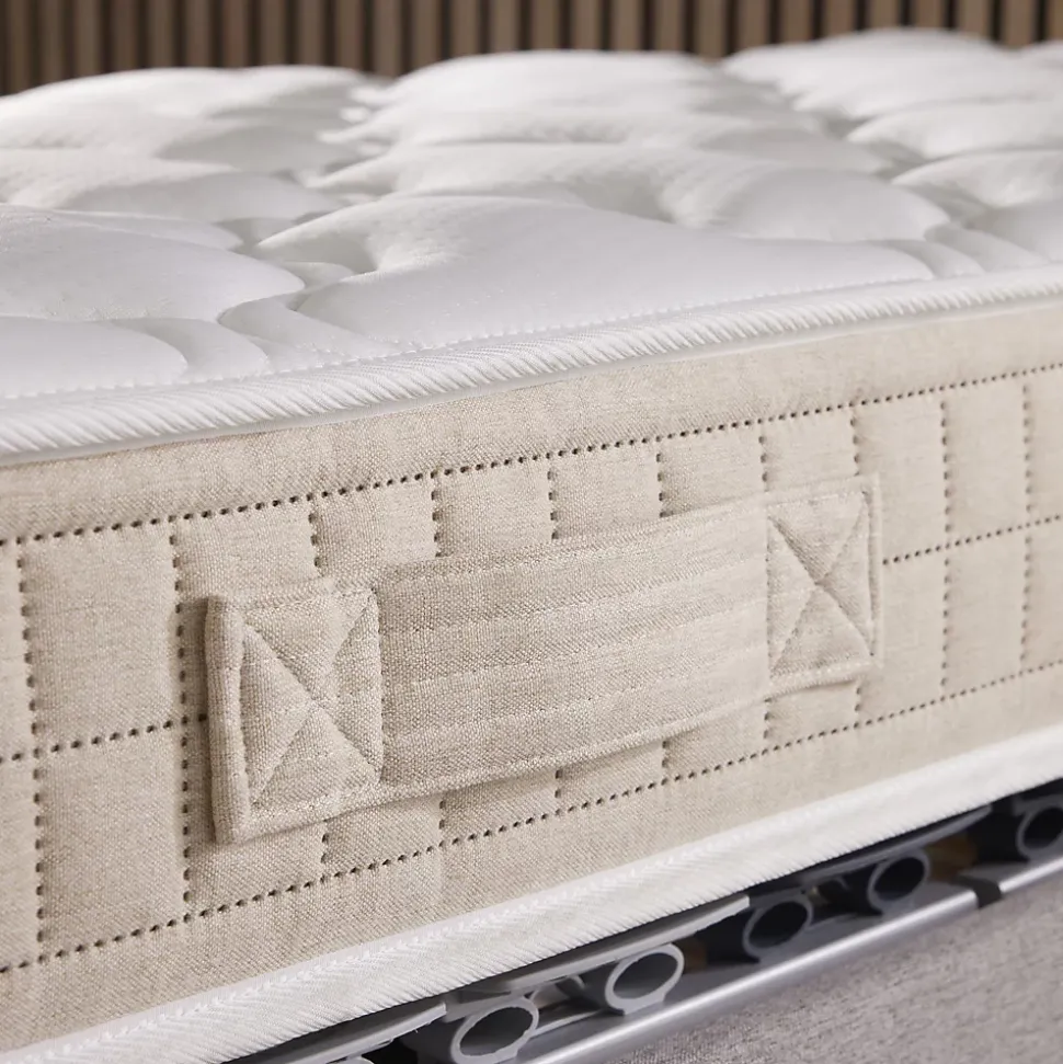 Ensemble matelas 100% latex 3 zones sommier noir 140x190