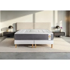 Ensemble Ressorts ensachés et mémoire de forme de confort Ferme avec sommier tapissier
