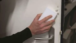 Eponge gomme magique Efface Tout Sans Détergent - Efface Trace Noires - Parquet, Mur Peint, Fenêtre, Carrelage-Métal, Bois, PVC