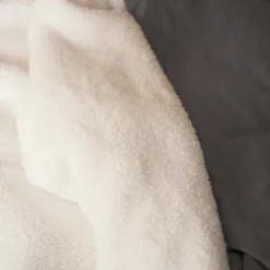 Housse de couette 260x240 + 2 taies Chaude et douillette grise