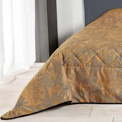 Jeté de lit aux feuilles stylisées (240x260 cm - Cuivre)