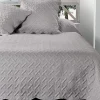 Jeté de lit aux formes géométriques surpiquées (250x260 cm - Gris clair)