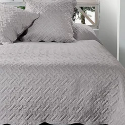 Jeté de lit aux formes géométriques surpiquées (250x260 cm - Gris clair)