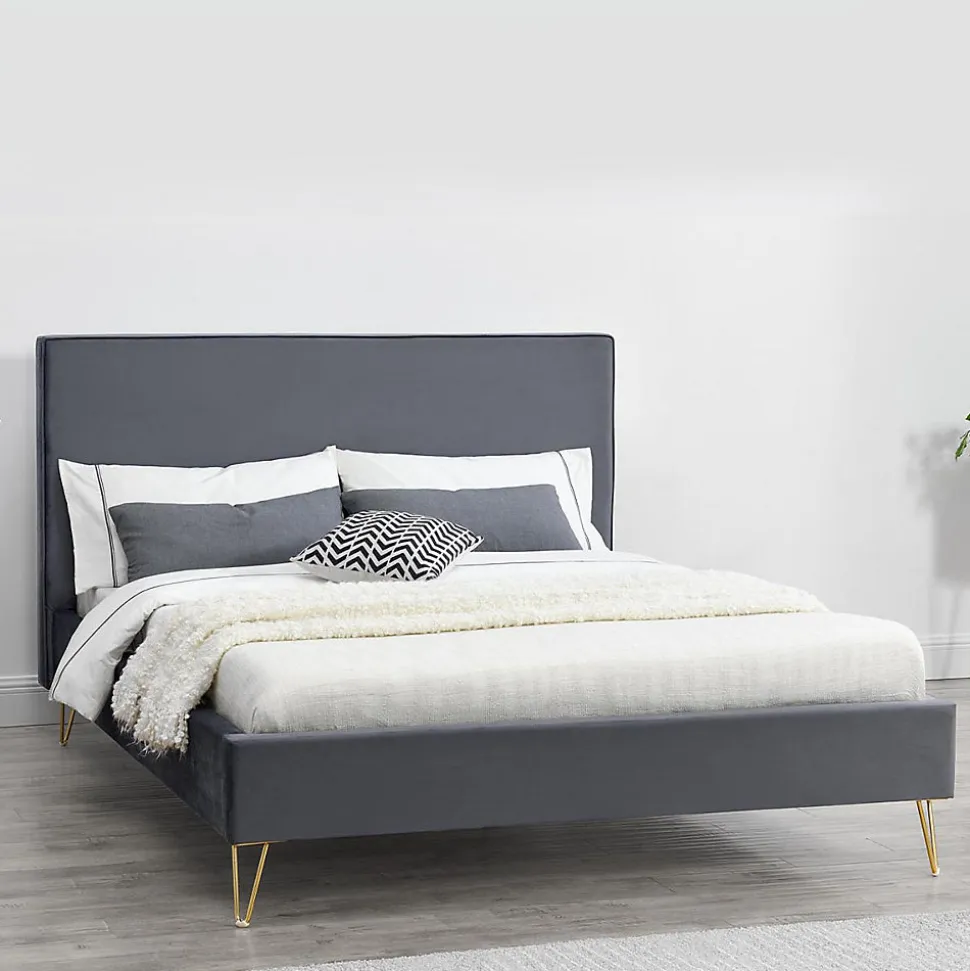 Lit 140 x 190 cm en velours et laiton gris - RIVERSIDE