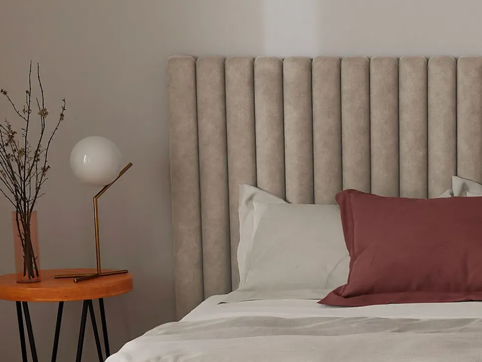 Lit coffre 160 x 200 cm avec tête de lit coutures verticales - Tissu - Taupe - SARAH II