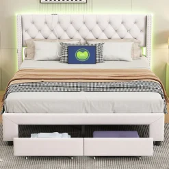 Lit coffre 140x190 cm en velours beige, tête de lit cloutée, 2 tiroirs, ports USB, poches latérales, bande LED amovible