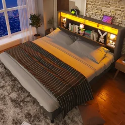 Lit Déco 160 x 200 Cm - Lit Double avec Chargement USB et LED - Bois Massif, Lin et Métal - Sans Matelas - Gris