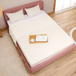 Lit double GLAMOUR, 140x190 cm, capitonné avec sommier, revêtement en velours rose