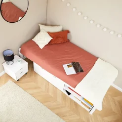 Lit fonctionnel SABRINA 90x190 cm, en pin massif lasuré blanc