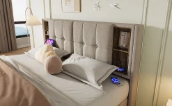 Lit 180x200 cm avec coffre et sommier relevable, tête de lit à niches tapissée lin naturel, style moderne