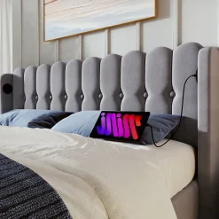 Lit 180x200 cm avec rangement integre et tete de lit tapissee en lin gris, station de charge USB et Type C