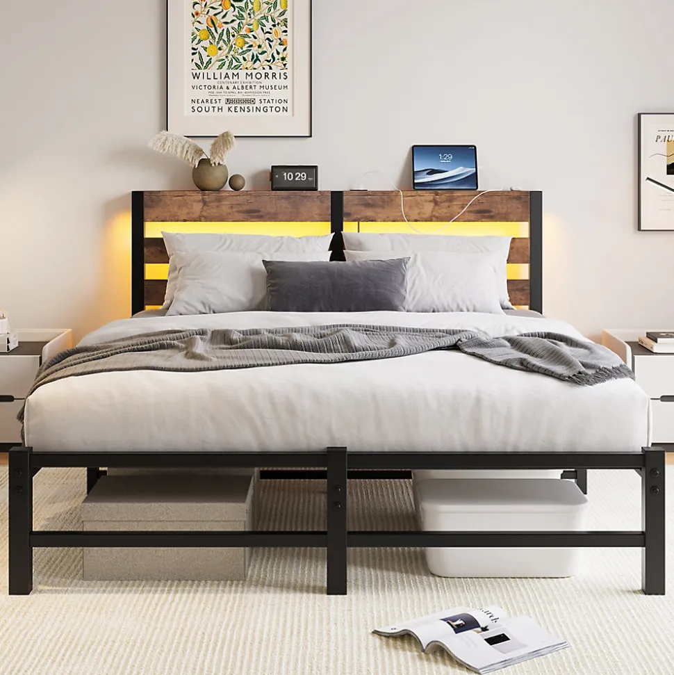 Lit 140x200 cm avec rangement sous le lit et éclairage LED RGB, cadre métal et surface boisée noir brun