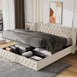 Lit 140x200 cm avec tête de lit capitonnée en velours, coffre de rangement hydraulique et détails cloutés, beige