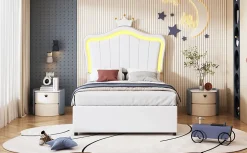 Lit 90x200 cm avec tête de lit coquillage couronnée et coffre hydraulique, éclairage LED, tapissé cuir blanc