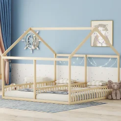 Lit 90x200 cm 2-en-1 modèle maison en pin et MDF couleur naturelle avec barrières de sécurité et toit décoratif