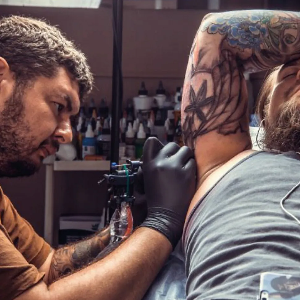 Lot de 2 boites de 100 gants en nitrile jetables - non poudrés - Taille S - Noir - Vivezen