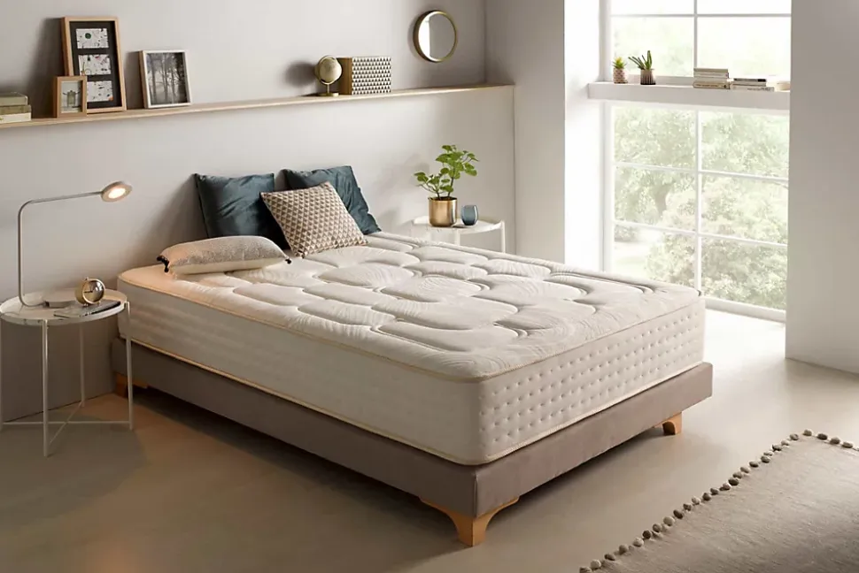 Matelas Mousse à memoire de forme Regal Supreme - 150X190, 30cm - Moonia