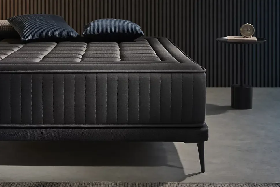 Matelas Mousse à memoire de forme Magnum Black - 180X200 cm - Moonia